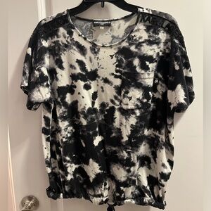 Karl Langerfeld top. Shear on shoulder Karl Langerfeld .Draw string at bottom .